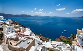 Kaleidoscope Oia Suites